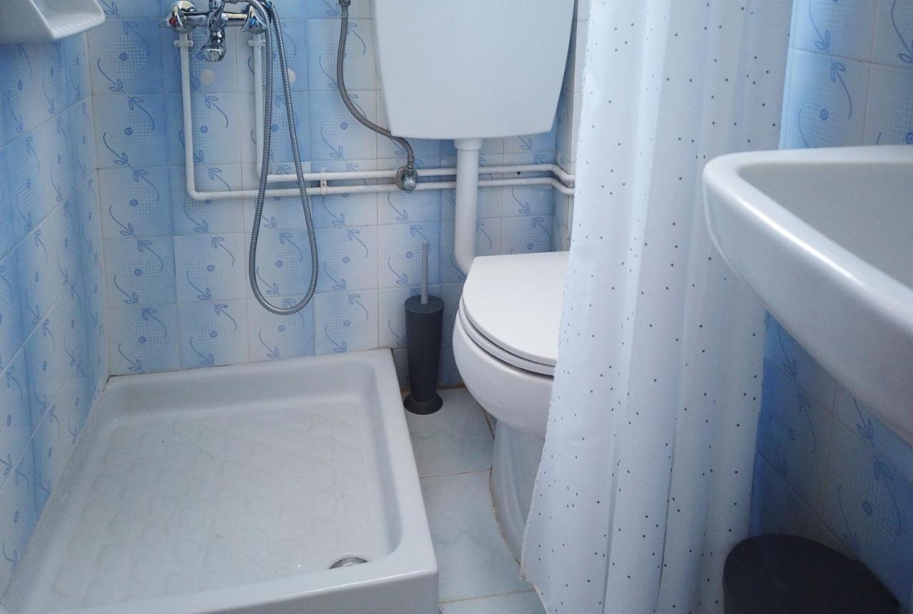Fistiki Rooms Αγία Μαρίνα Εξωτερικό φωτογραφία